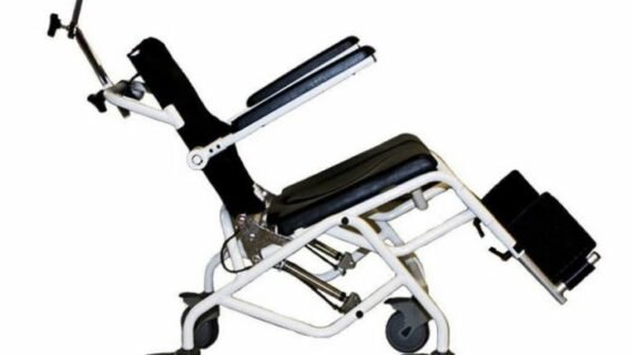ALUMINIUM TILTING COMMODE